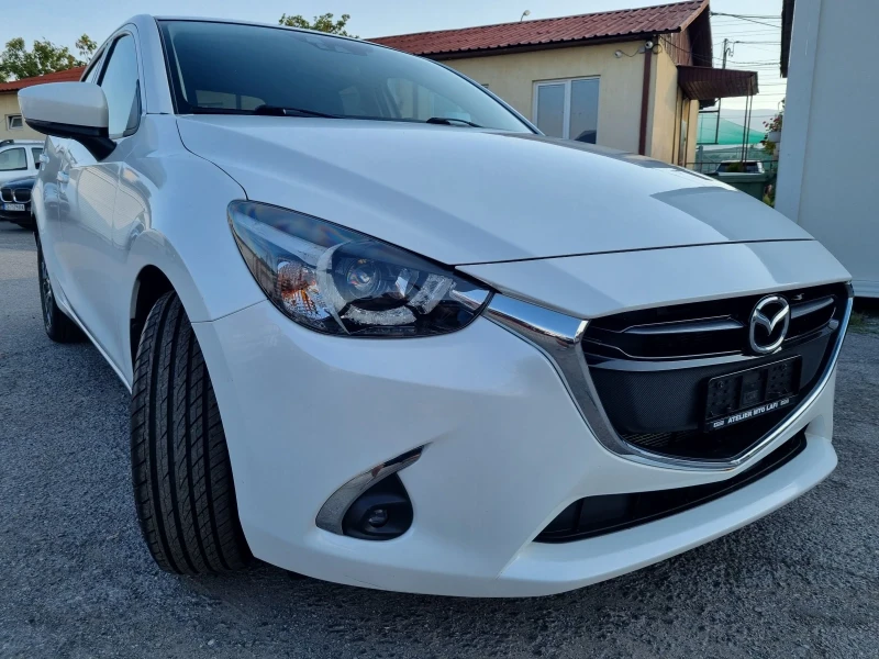 Mazda 2 1.5 16v 90кс/Автомат/Евро6/Топ/Revolution/Facelift, снимка 6 - Автомобили и джипове - 51333379