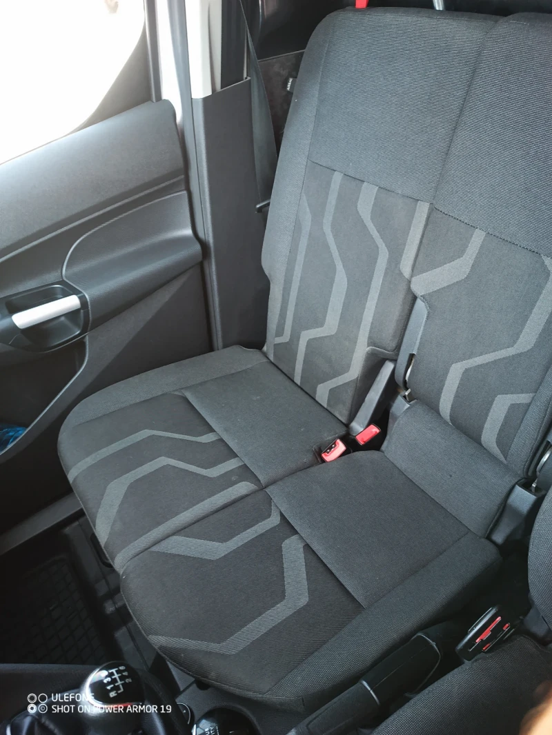 Ford Connect, снимка 11 - Автомобили и джипове - 51586950