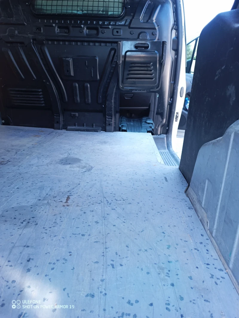 Ford Connect, снимка 7 - Автомобили и джипове - 51586950