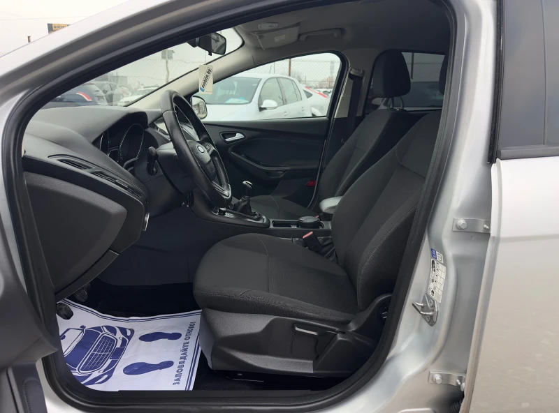 Ford Focus 1.6-120кс * LPG / TITANIUM / NAVI* , снимка 10 - Автомобили и джипове - 52658384