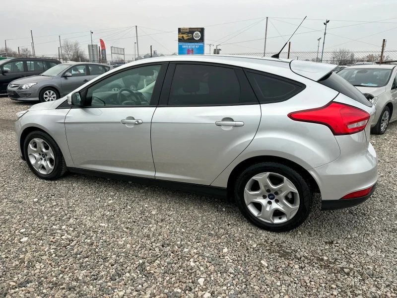 Ford Focus 1.6-120кс * LPG / TITANIUM / NAVI* , снимка 5 - Автомобили и джипове - 52658384