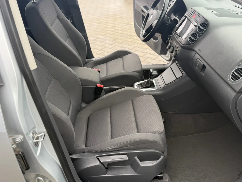 VW Golf Plus 2.0 TDI DSG Обслужена !!! , снимка 15 - Автомобили и джипове - 53277510