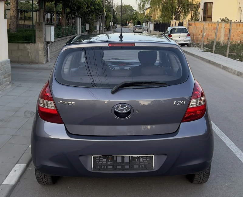 Hyundai I20 1.2i, снимка 4 - Автомобили и джипове - 53301742