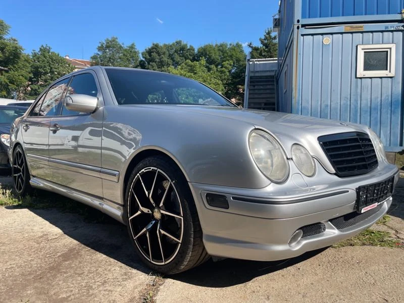 Mercedes-Benz E 55 AMG 66х.мили - изображение 2