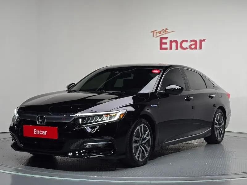 Honda Accord 2.0 Hybrid Touring