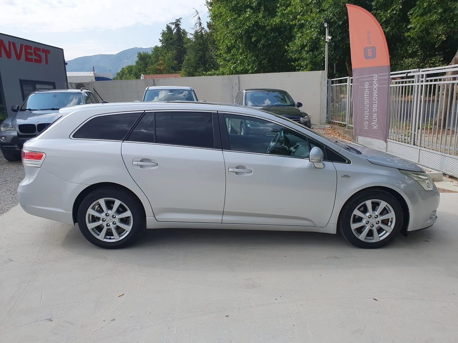 Toyota Avensis 2.2/150ks - изображение 8