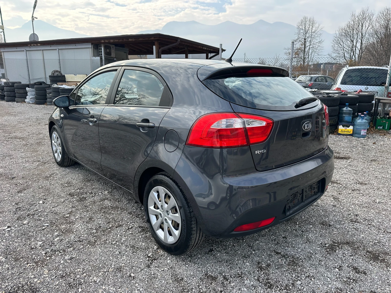 Kia Rio 1, 25I 69kc EURO5B - изображение 5