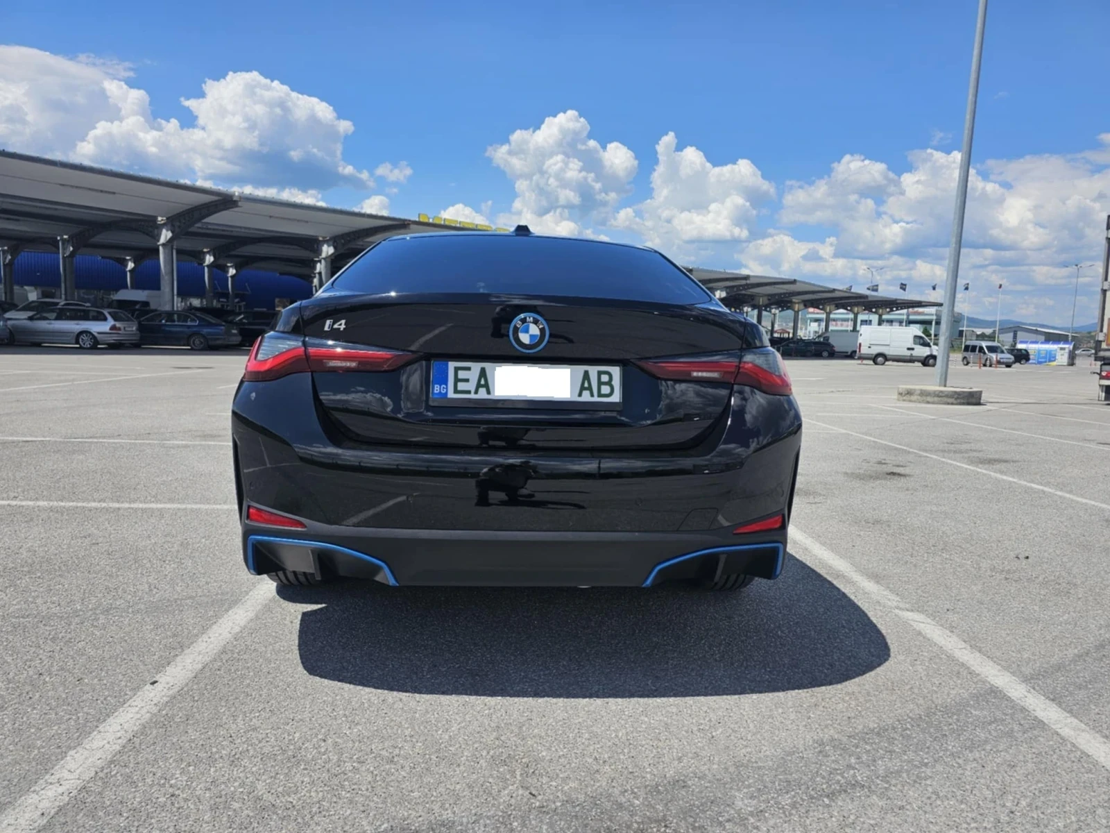 BMW i4 eDrive 40 - изображение 4