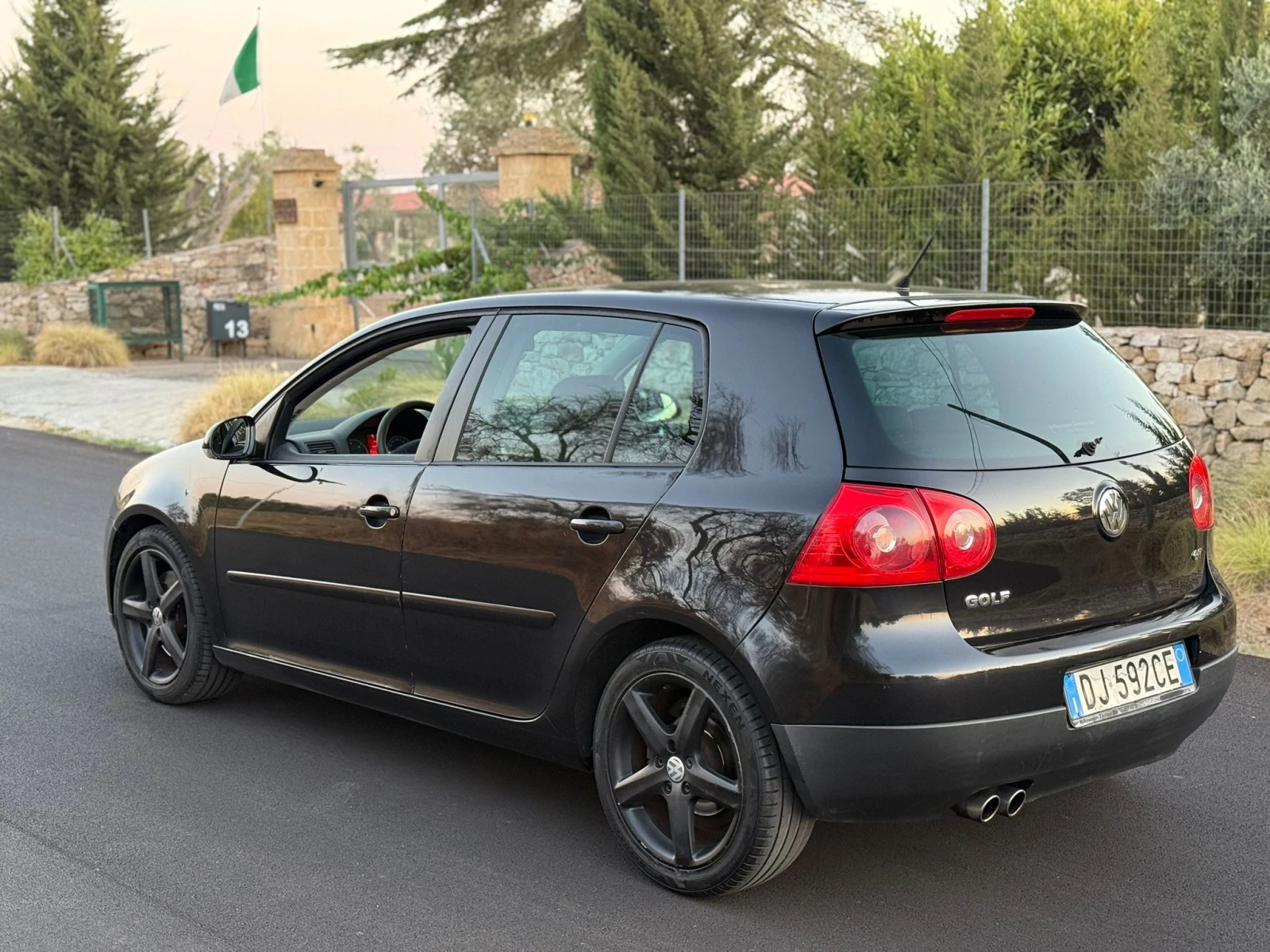 VW Golf 2.0TDI GT 170к.с  - изображение 2