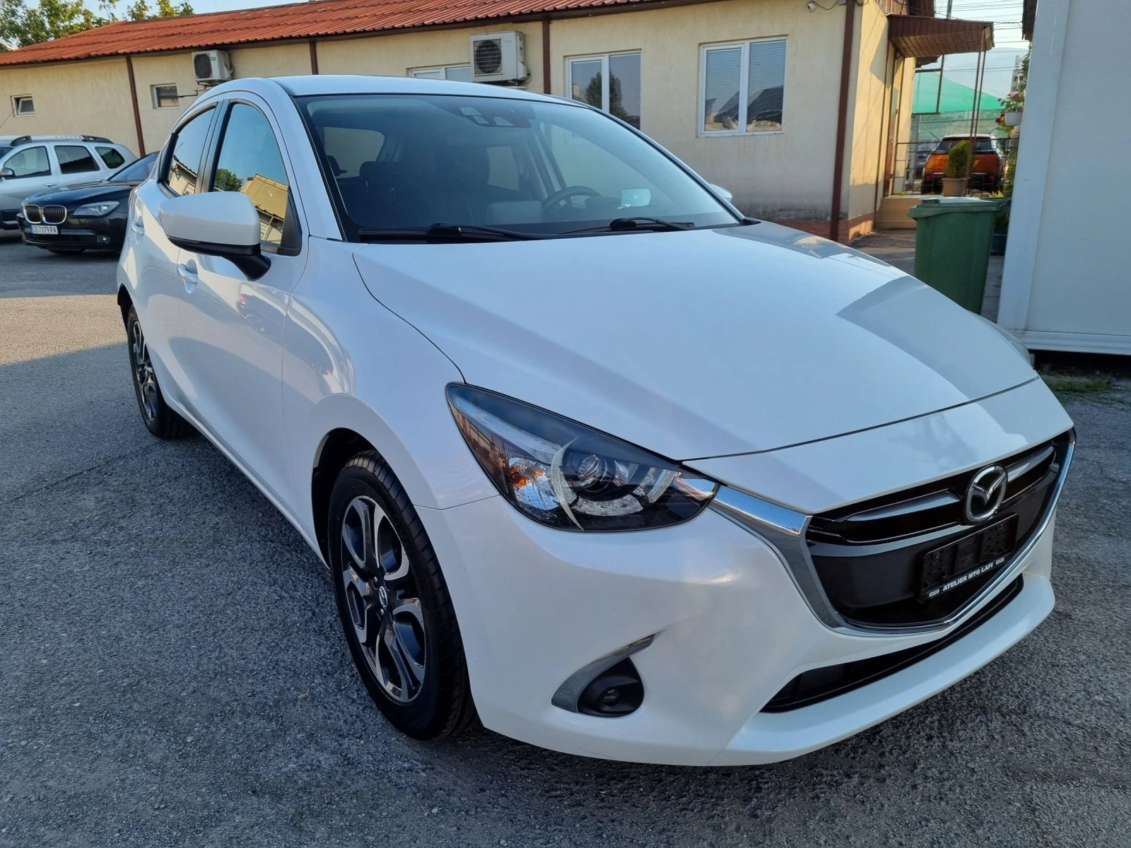 Mazda 2 1.5 16v 90кс/Автомат/Евро6/Топ/Revolution/Facelift - изображение 7
