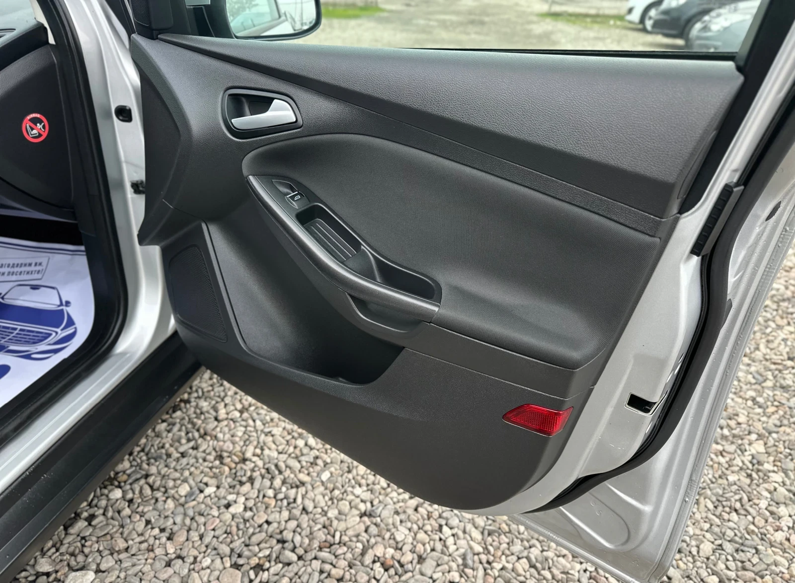 Ford Focus 1.6-120 * LPG / TITANIUM / NAVI*  | Mobile.bg   12