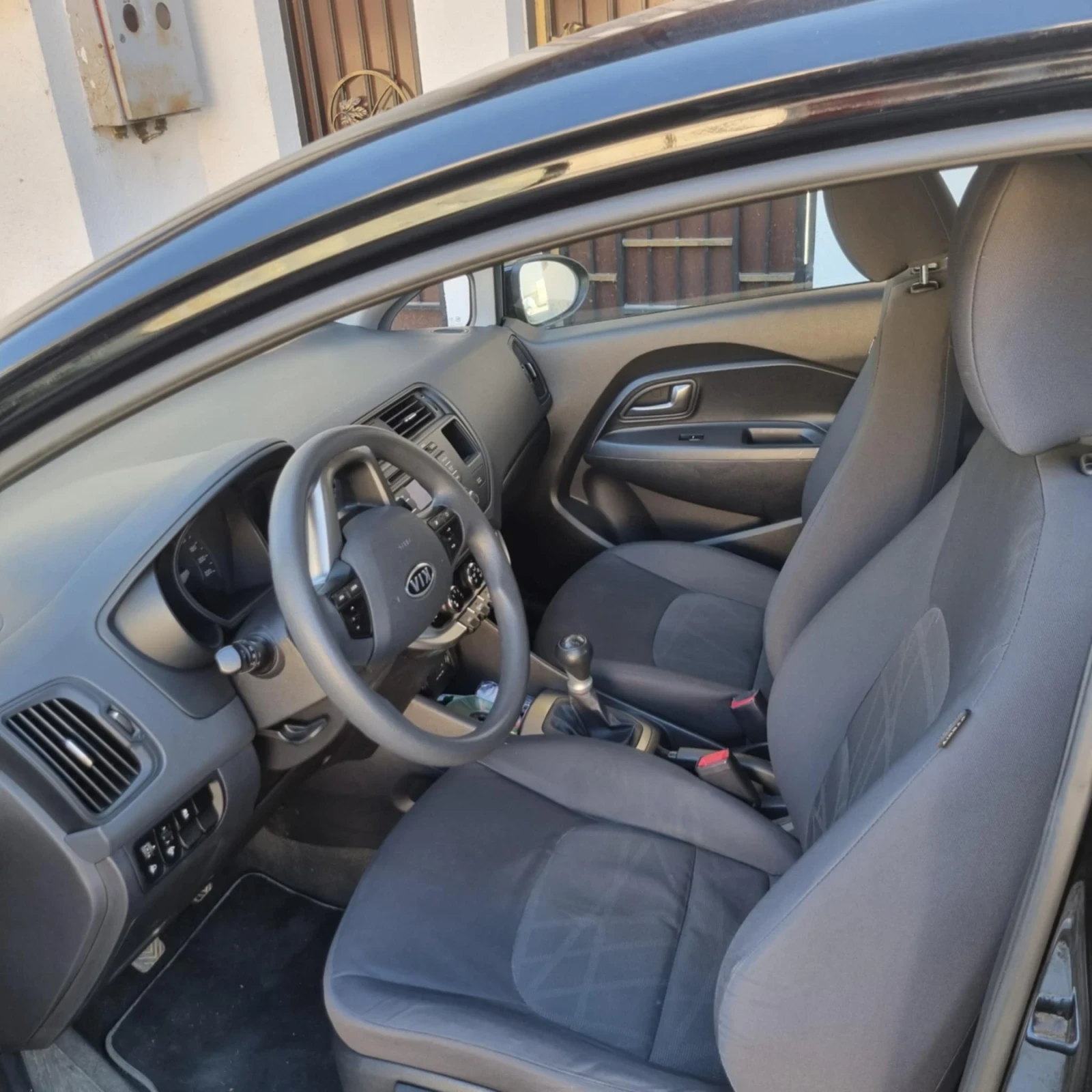 Kia Rio | Mobile.bg � ����������� 11