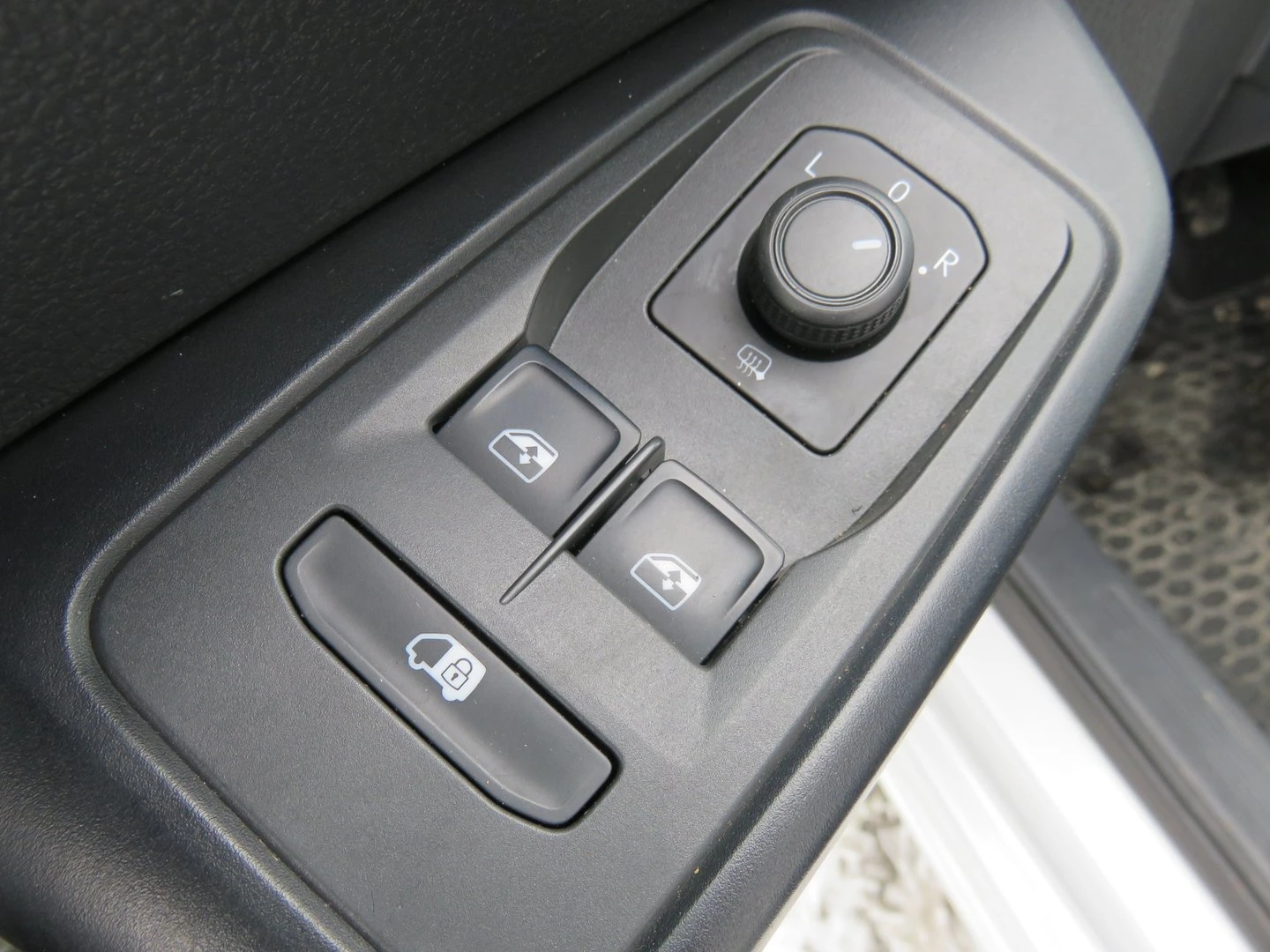 VW Caddy Cargo 3.1 m3 TDI | Mobile.bg � ����������� 14