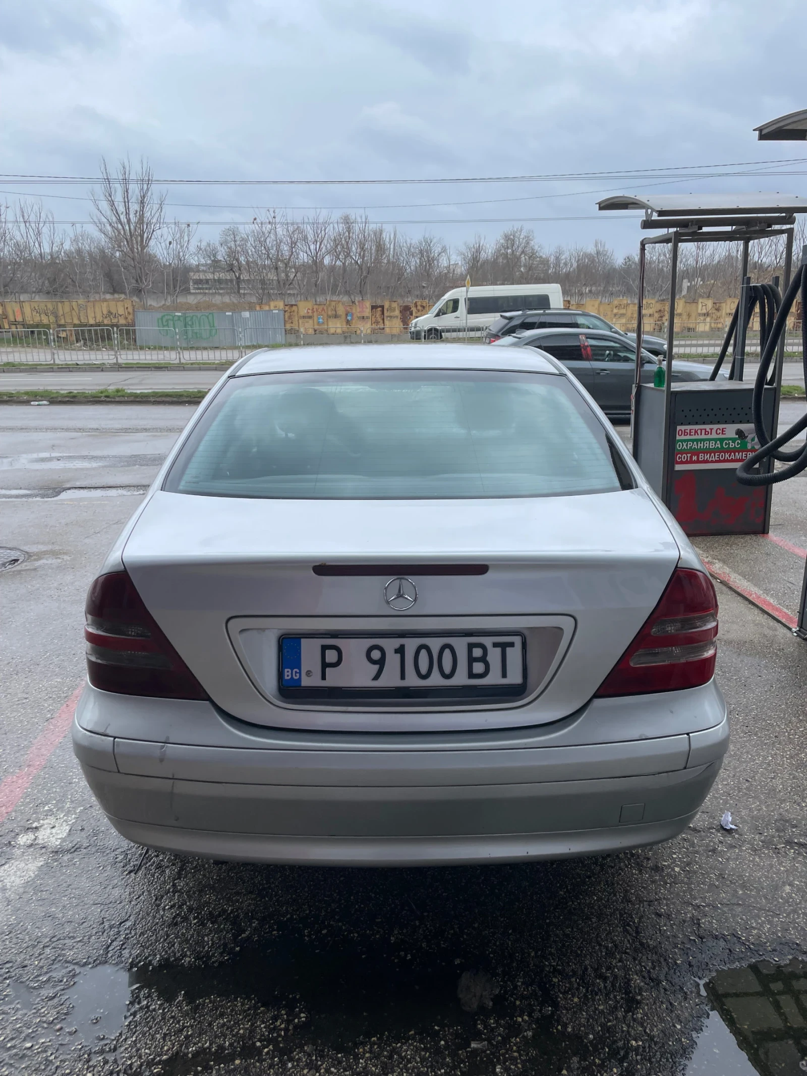 Mercedes-Benz C 200, снимка 8 - Автомобили и джипове - 53666921
