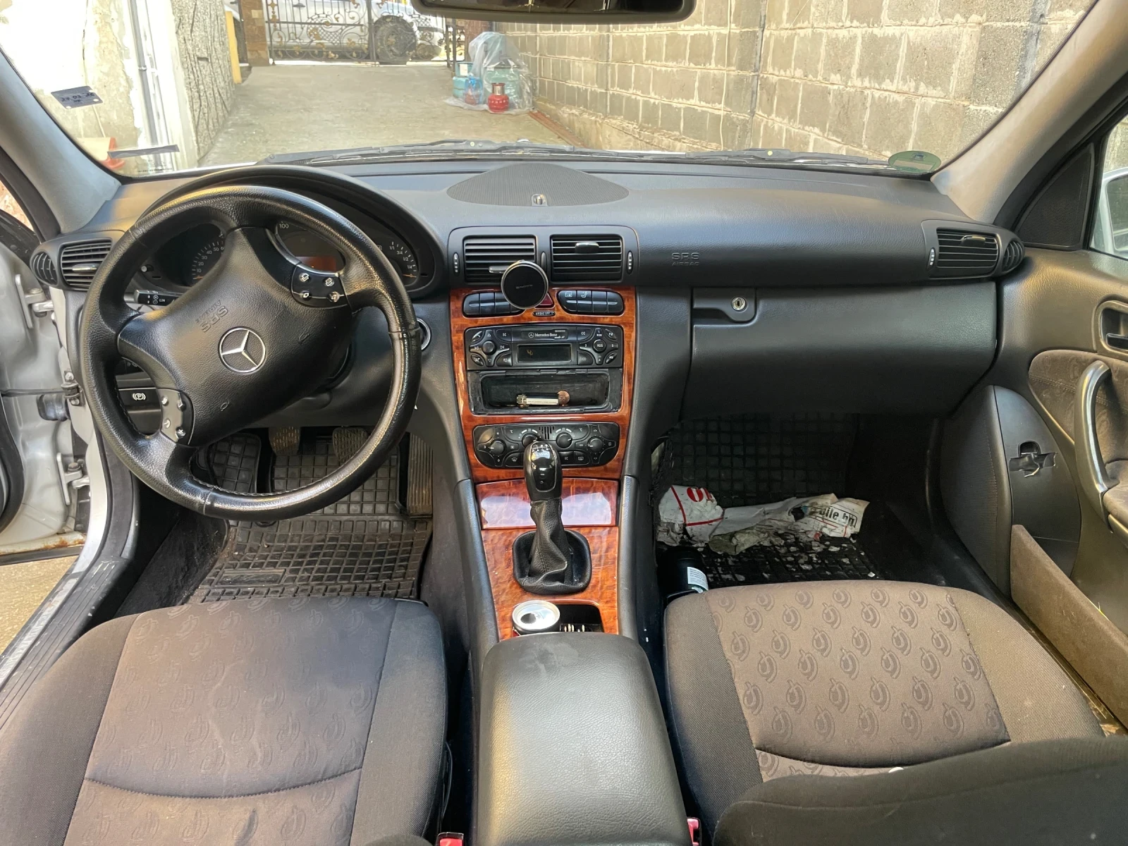 Mercedes-Benz 220  - изображение 6