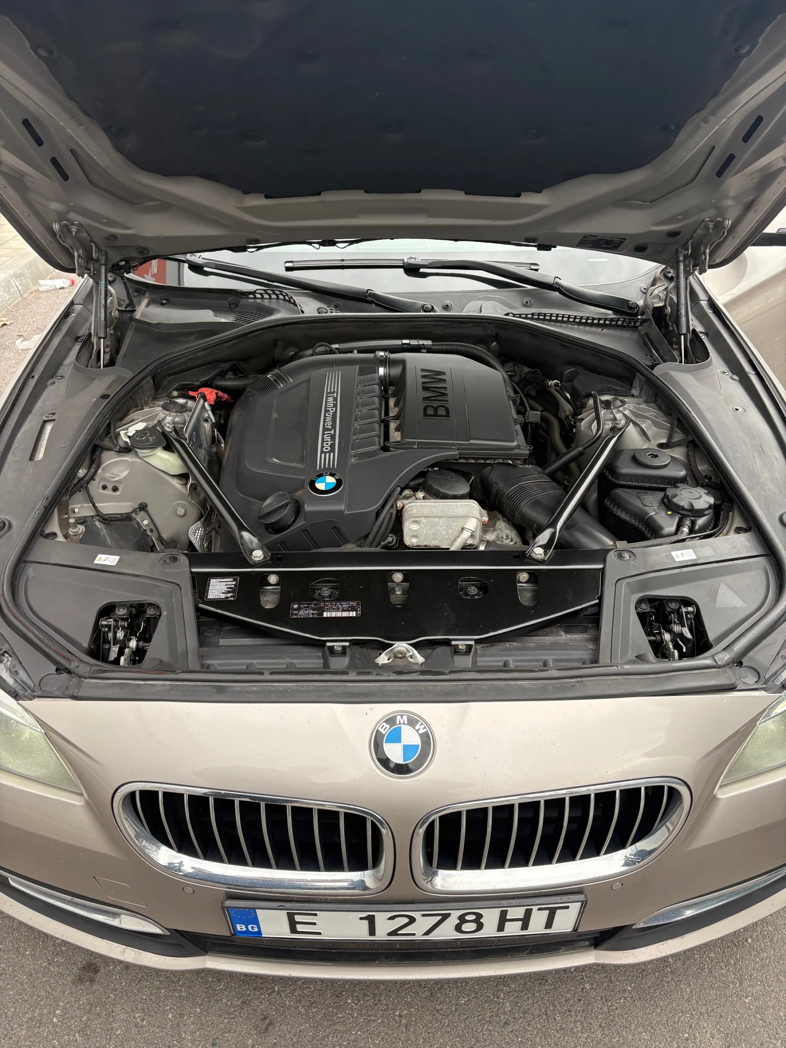 BMW 535 Xi, снимка 13 - Автомобили и джипове - 53672620
