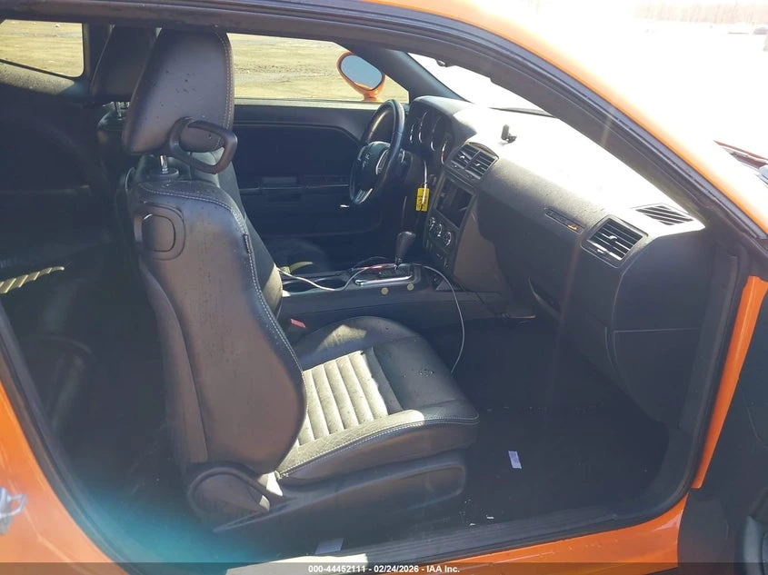 Dodge Challenger 5.7l R/T, снимка 5 - Автомобили и джипове - 54038938