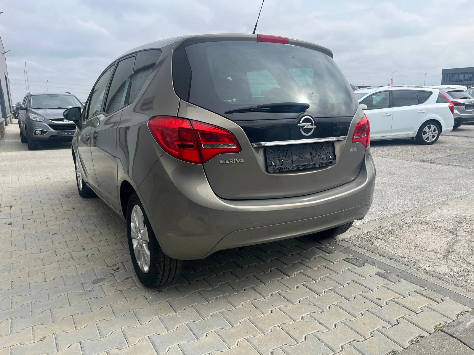 Opel Meriva 1.4 i GPL, снимка 4 - Автомобили и джипове - 54147599