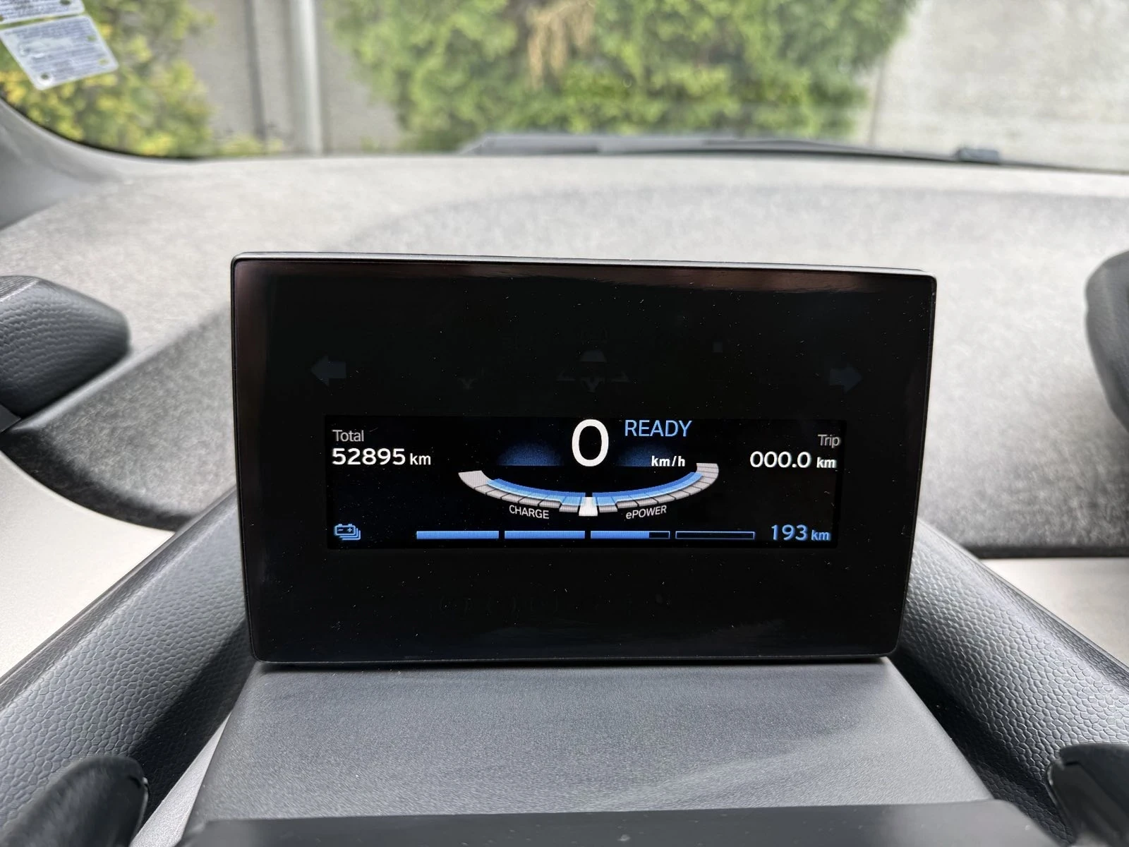 BMW i3, снимка 8 - Автомобили и джипове - 54611370
