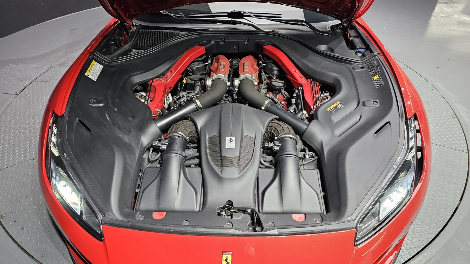 Ferrari Portofino КРАЙНА ЦЕНА, снимка 6 - Автомобили и джипове - 55594018