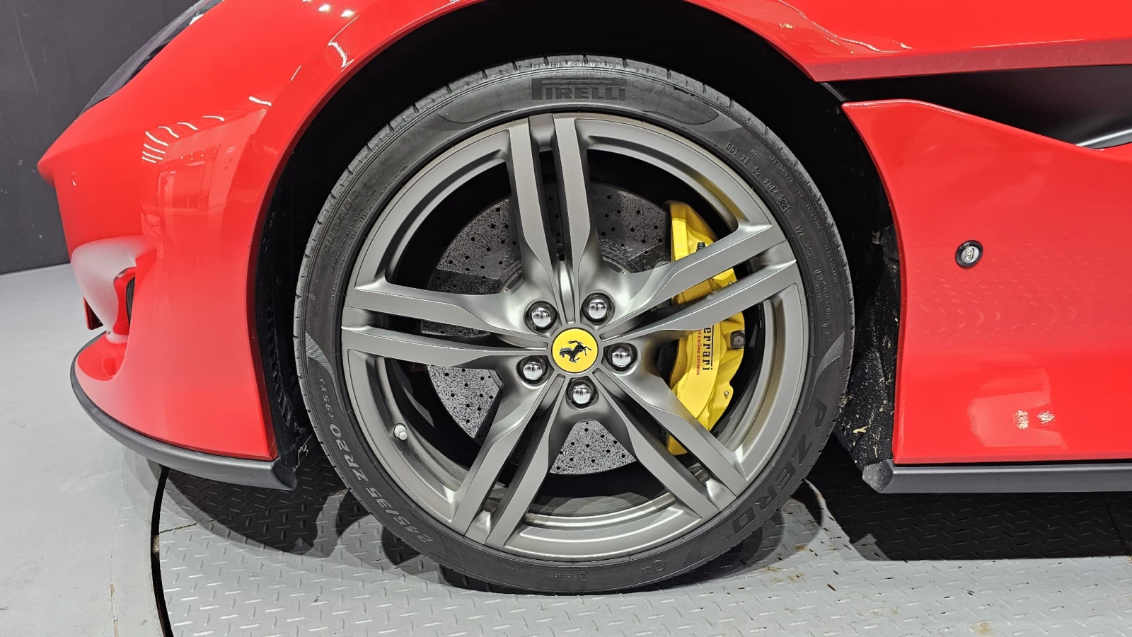 Ferrari Portofino КРАЙНА ЦЕНА, снимка 5 - Автомобили и джипове - 55594018