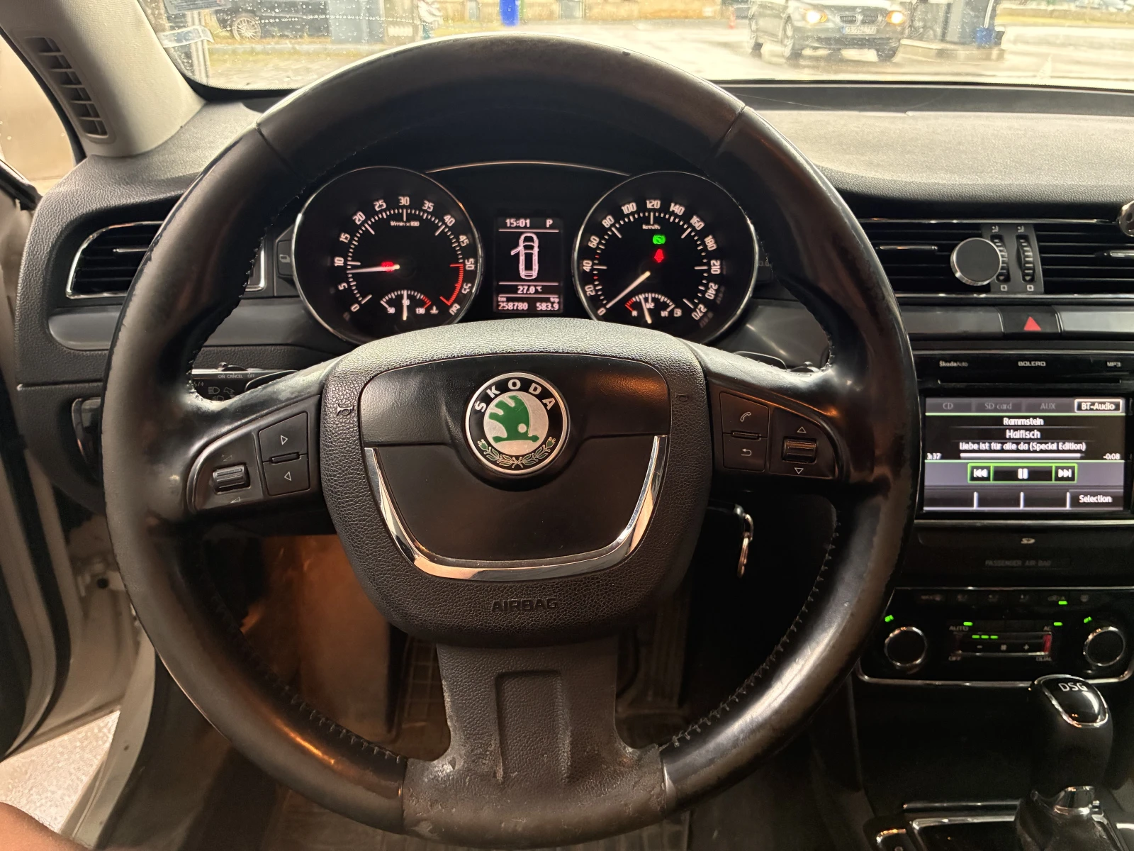 Skoda Superb 2.0 TDI DSG, снимка 7 - Автомобили и джипове - 55633545