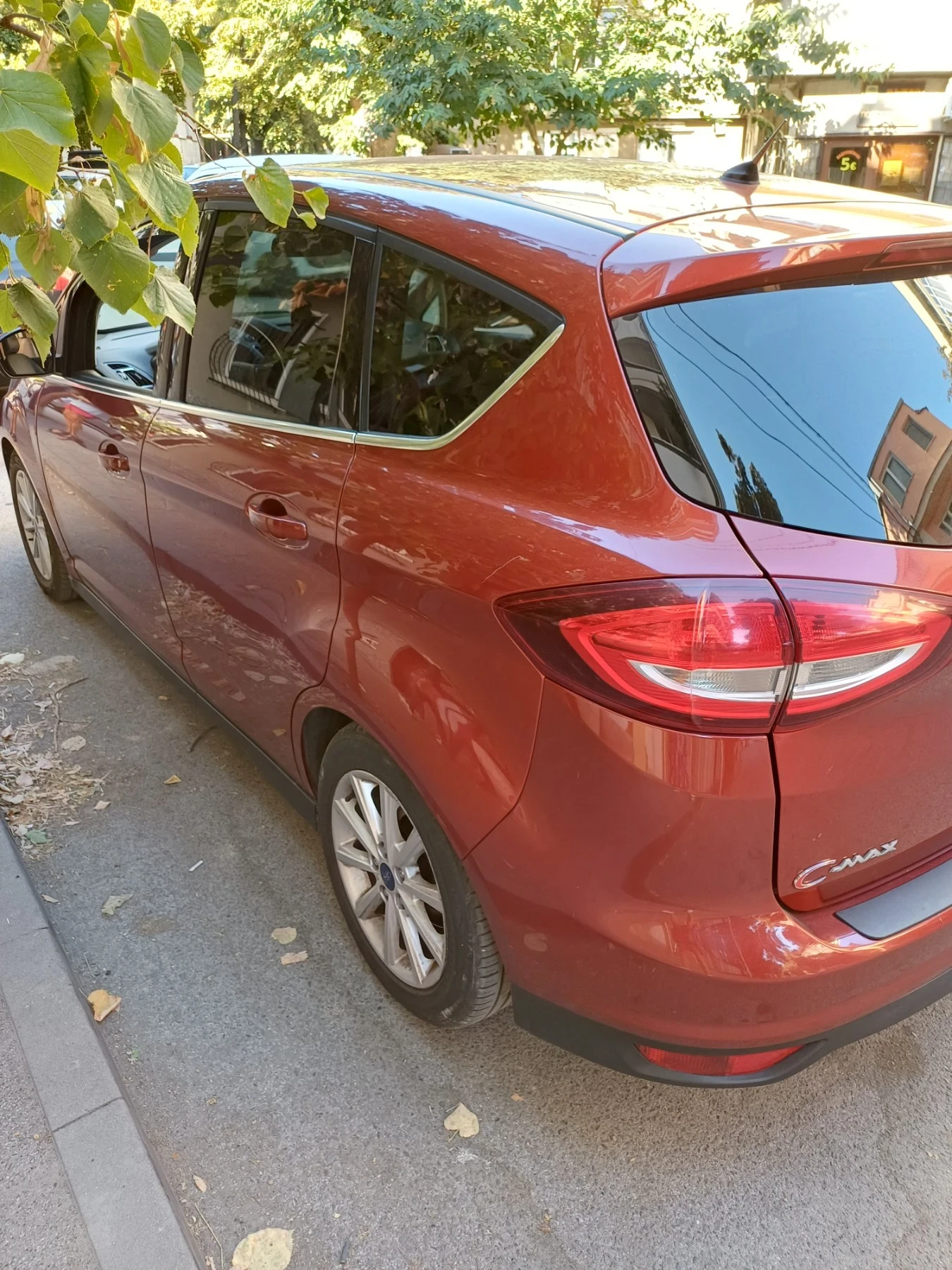 Ford C-max, снимка 11 - Автомобили и джипове - 55986024