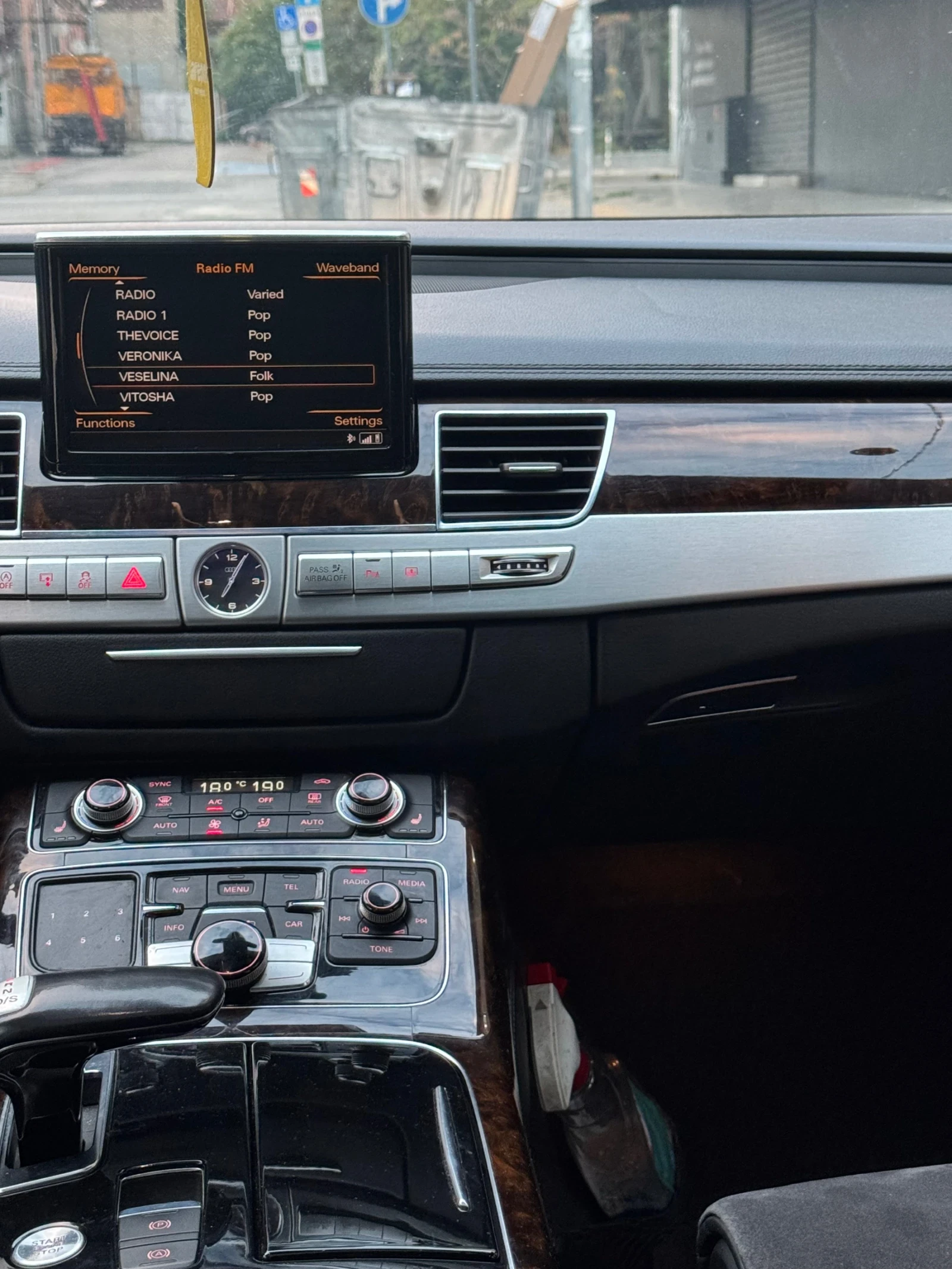 Audi A8 3.0 TDI, снимка 12 - Автомобили и джипове - 56259086