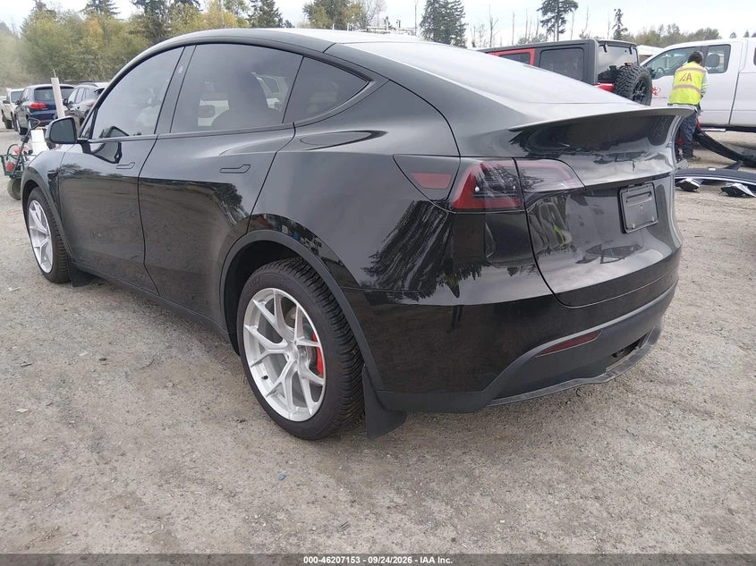 Tesla Model Y PERFORMANCE DUAL MOTOR ALL-WHEEL DRIVE, снимка 9 - Автомобили и джипове - 56424802