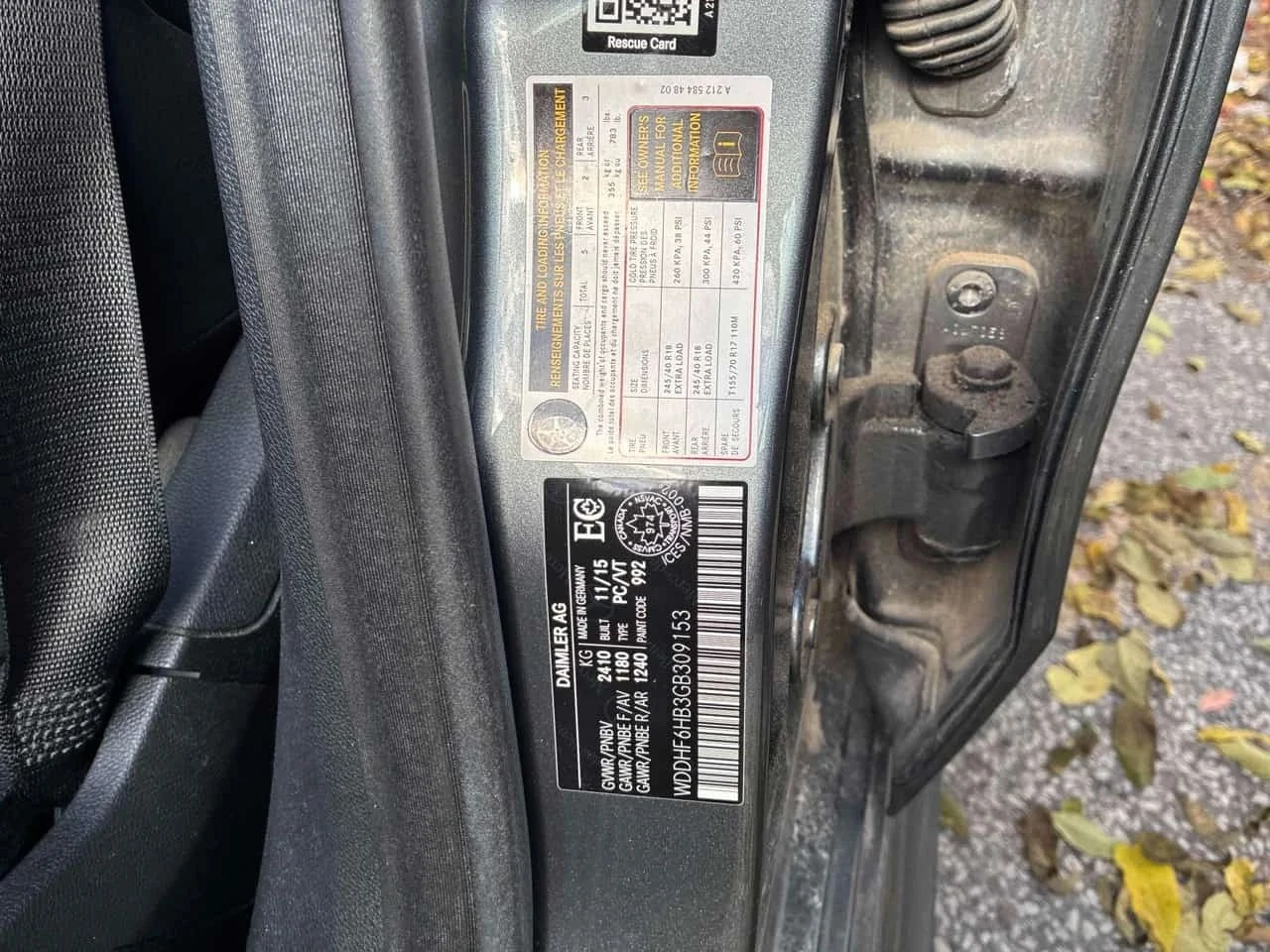 Mercedes-Benz E 400, снимка 10 - Автомобили и джипове - 56685101