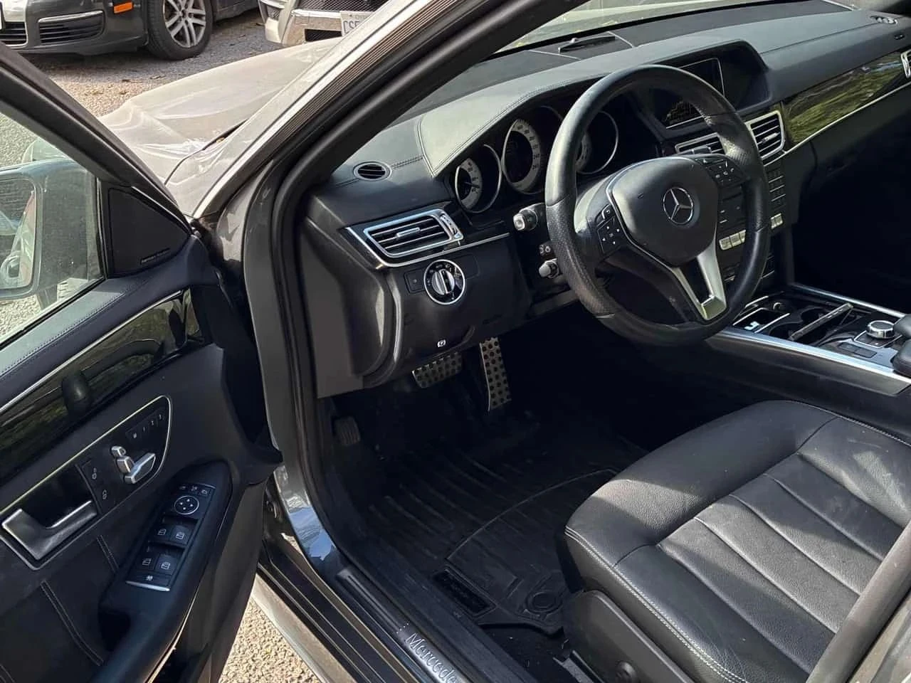 Mercedes-Benz E 400, снимка 12 - Автомобили и джипове - 56685101