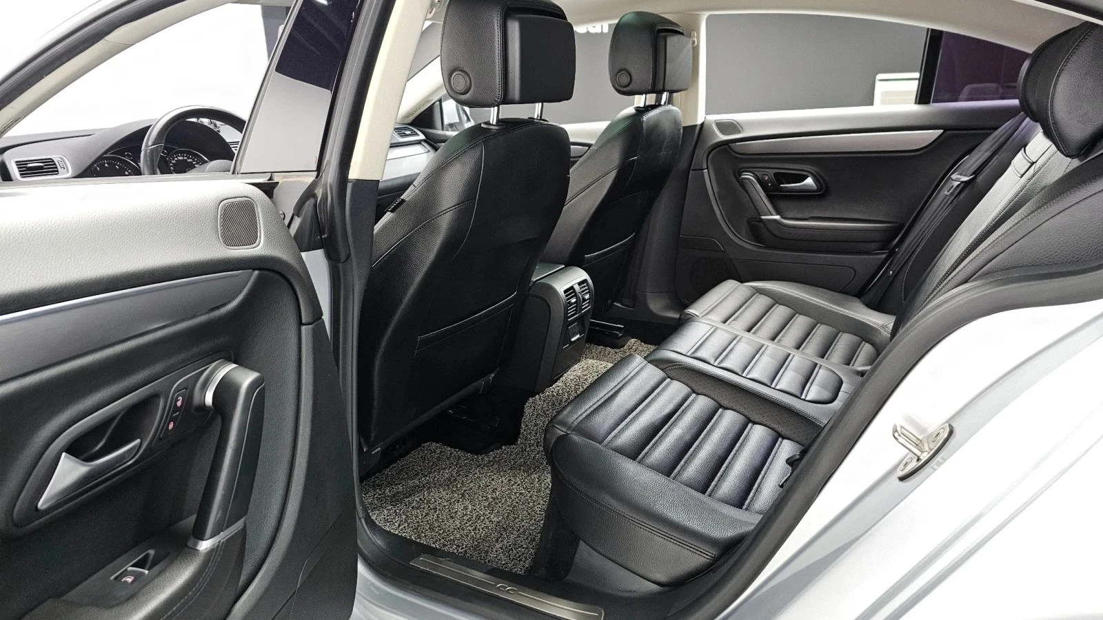 VW CC, снимка 10 - Автомобили и джипове - 56689490