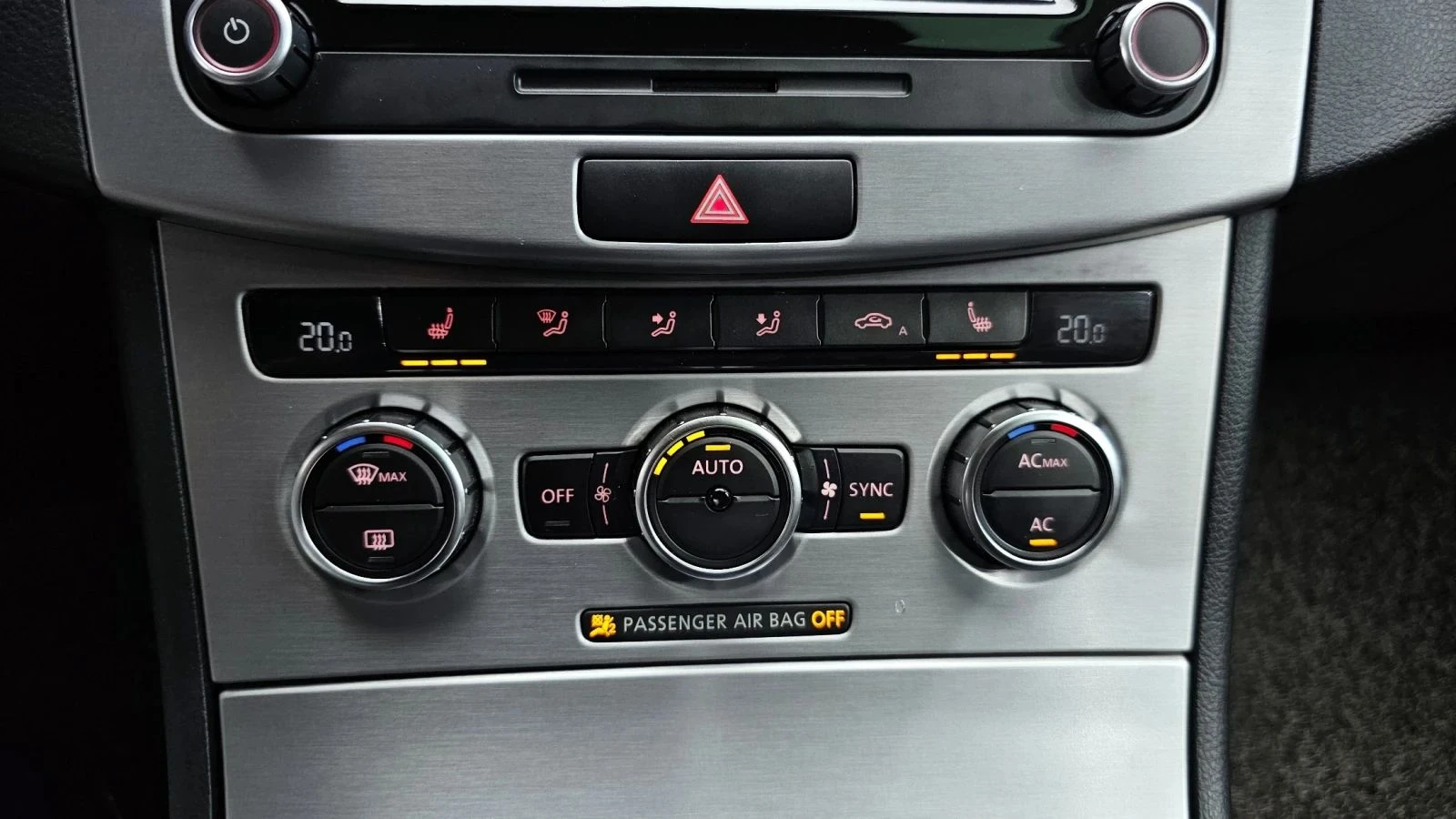 VW CC, снимка 12 - Автомобили и джипове - 56689490