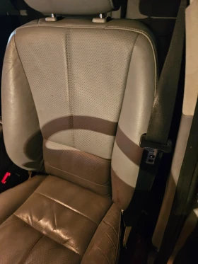 Mercedes-Benz ML 270 2.7D, снимка 8