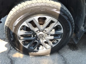 Toyota Tundra 4WD Limited CrewMax, снимка 6
