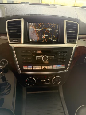 Mercedes-Benz ML 350 * AMG Пакет* Harman Kardon* , снимка 15