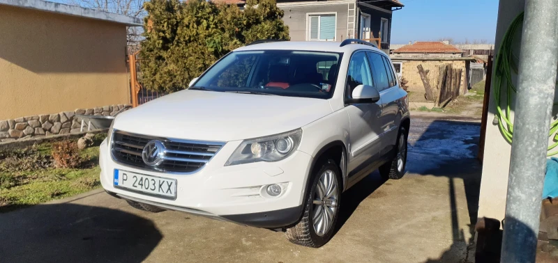 VW Tiguan 2.0 TDI, снимка 4 - Автомобили и джипове - 48751768