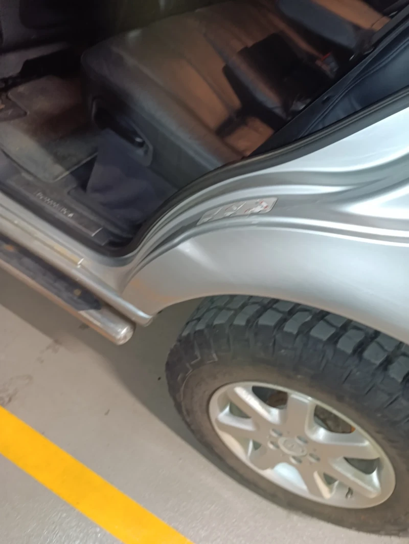 Mercedes-Benz ML, снимка 8 - Автомобили и джипове - 52795523