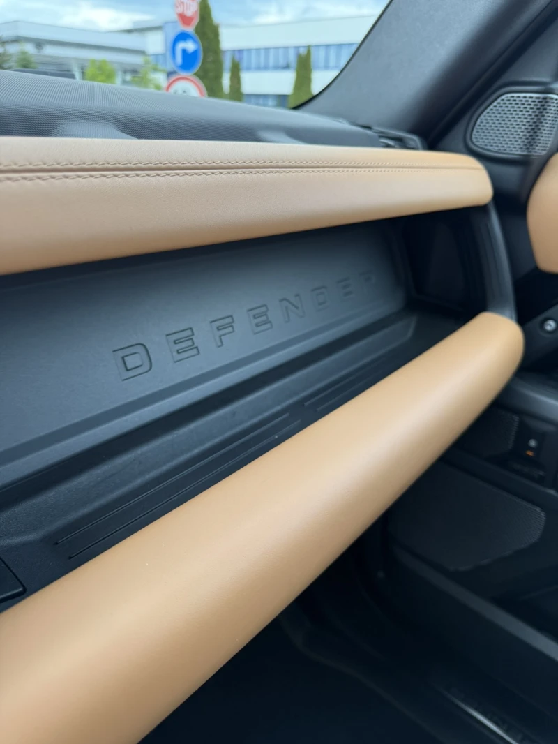 Land Rover Defender 110 Гаранция, снимка 12 - Автомобили и джипове - 52218064