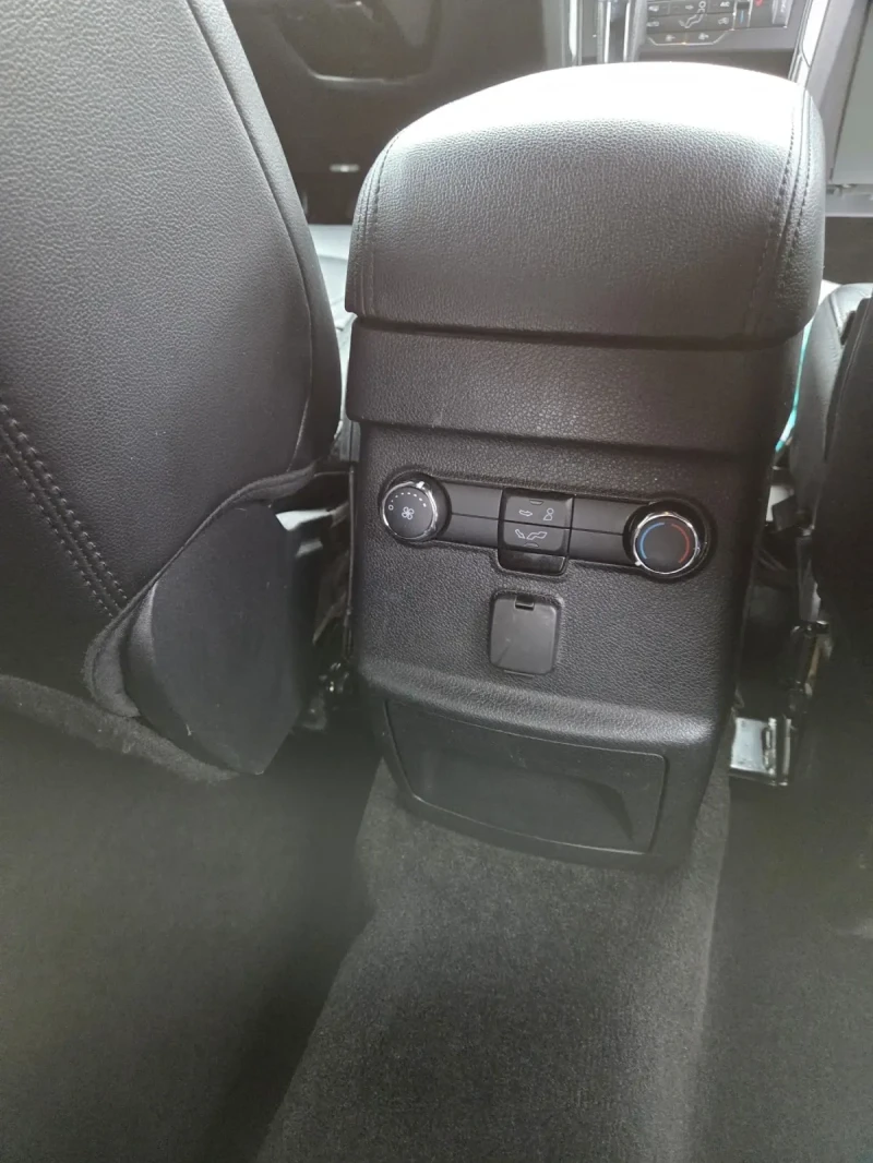 Ford Explorer FACELIFT/ LED/ NATO CAR, снимка 12 - Автомобили и джипове - 53003838