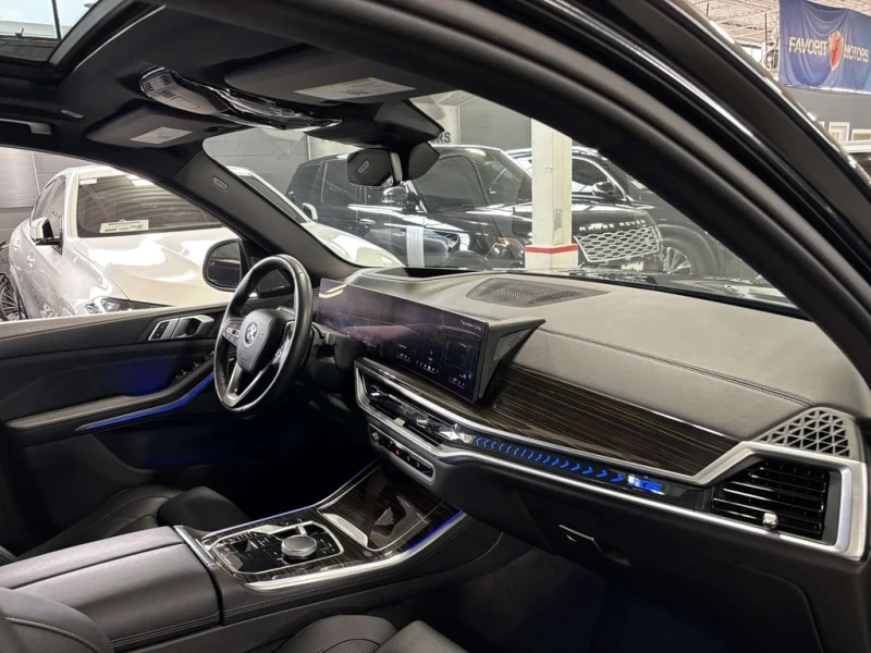 BMW X5 xDrive40i| AWD| NAV| HUD| 3DCAM| PANOROOF| AMBIENT, снимка 15 - Автомобили и джипове - 53108989