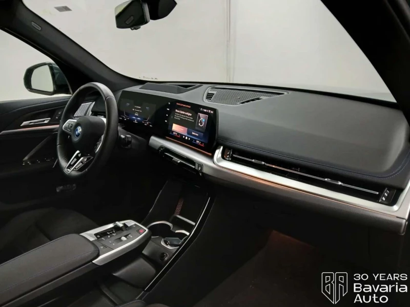 BMW iX1 30 xDrive M Sport Paket, снимка 7 - Автомобили и джипове - 53170737