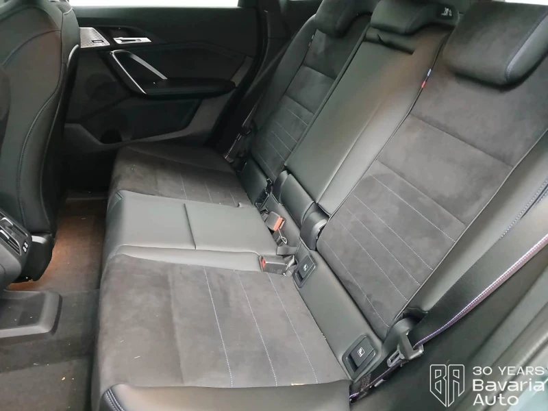 BMW iX1 30 xDrive M Sport Paket, снимка 8 - Автомобили и джипове - 53170737