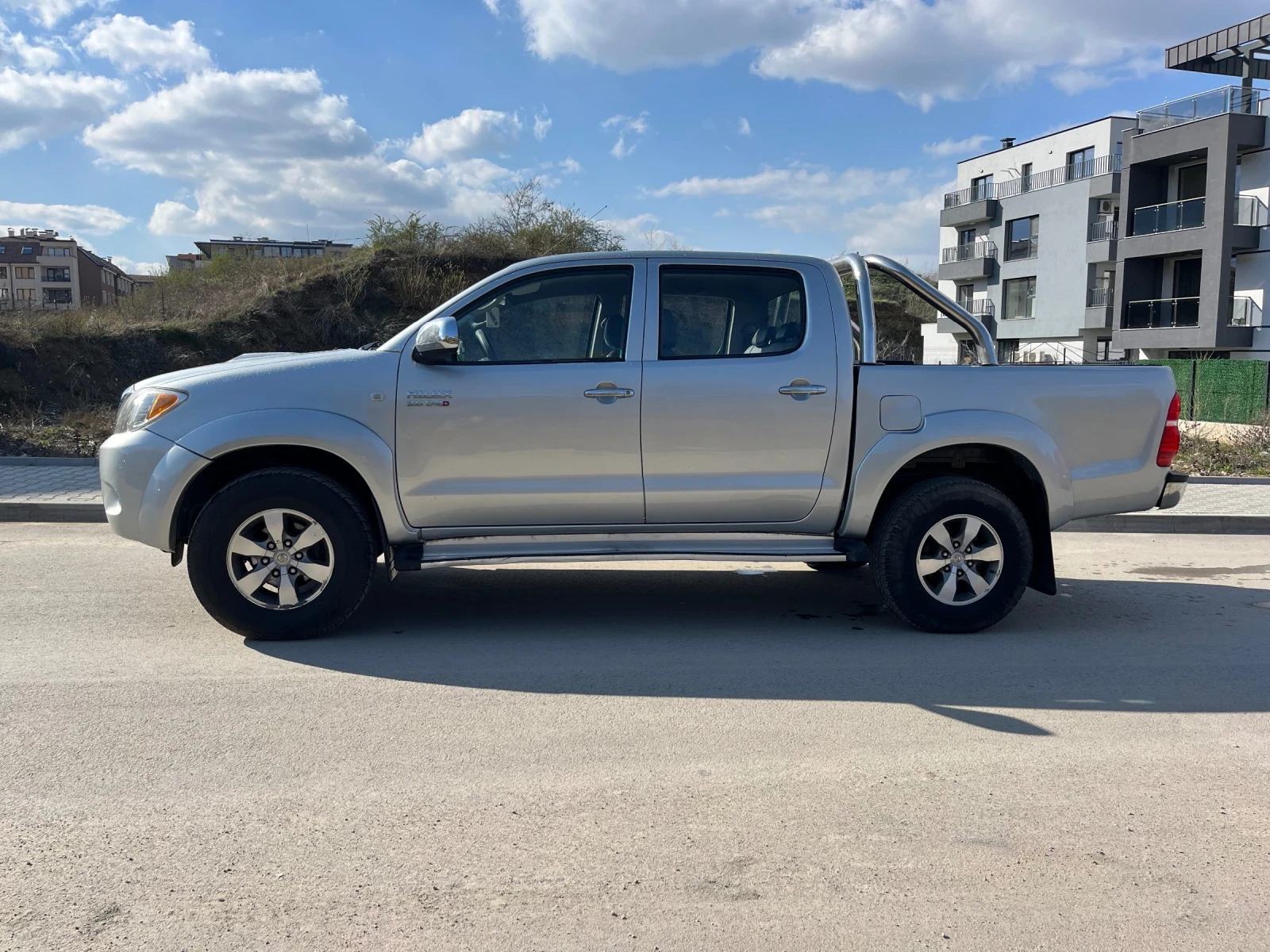 Toyota Hilux 3.0 D4D  - изображение 3