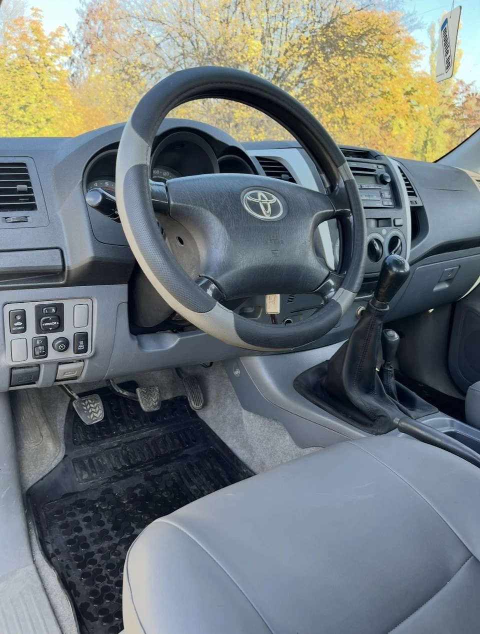 Toyota Hilux 3.0 D4D  - изображение 10