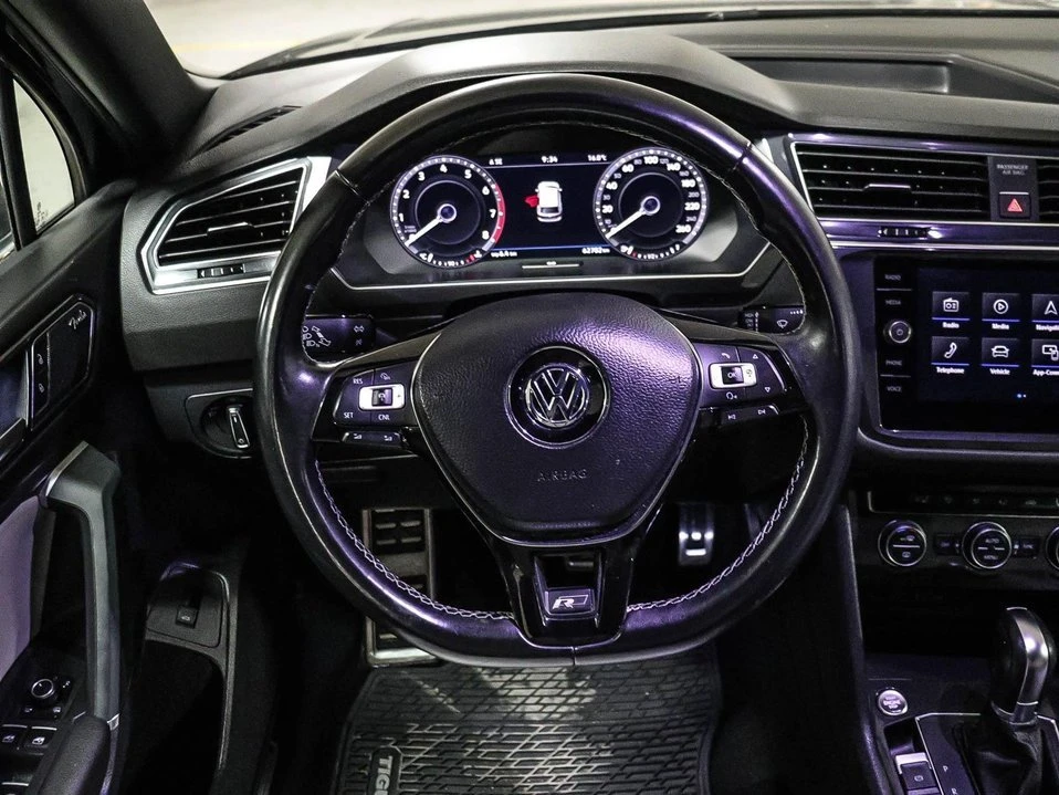 VW Tiguan * R-Line*  * 4-Motion* * АвтоКредит* (ЦЕНА ДО БГ) - изображение 3