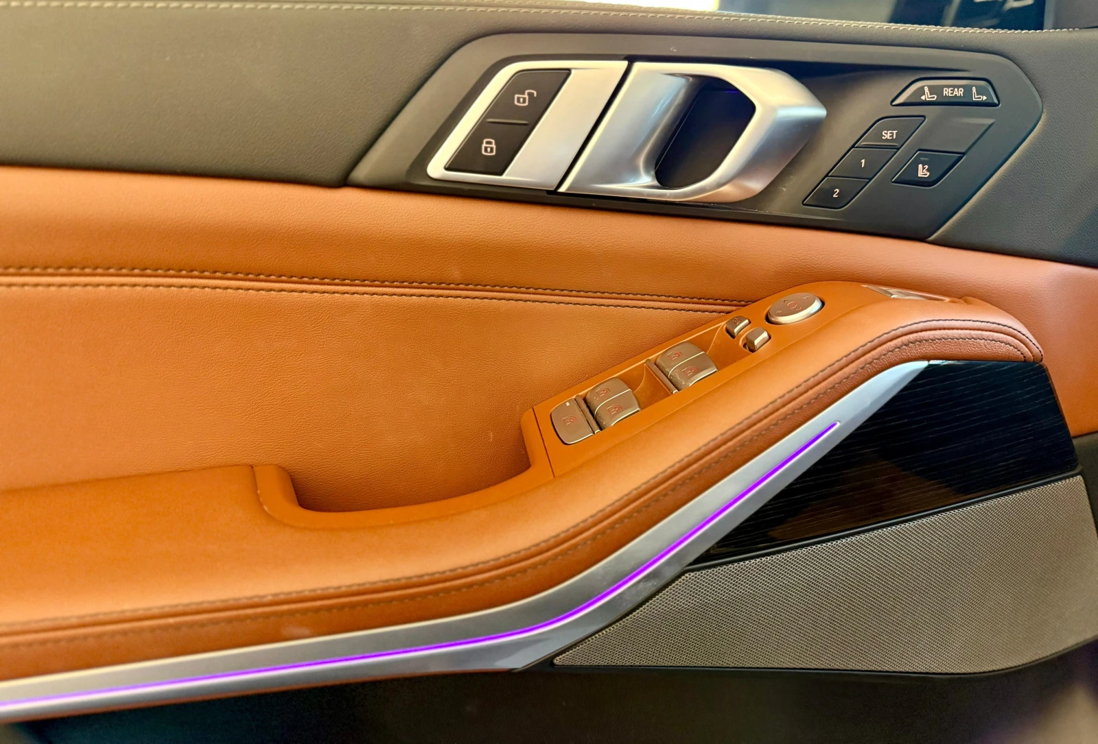 BMW X7 XDrive* 40d* M pack* Гаранционен* Лизинг* 7-Местен - изображение 7