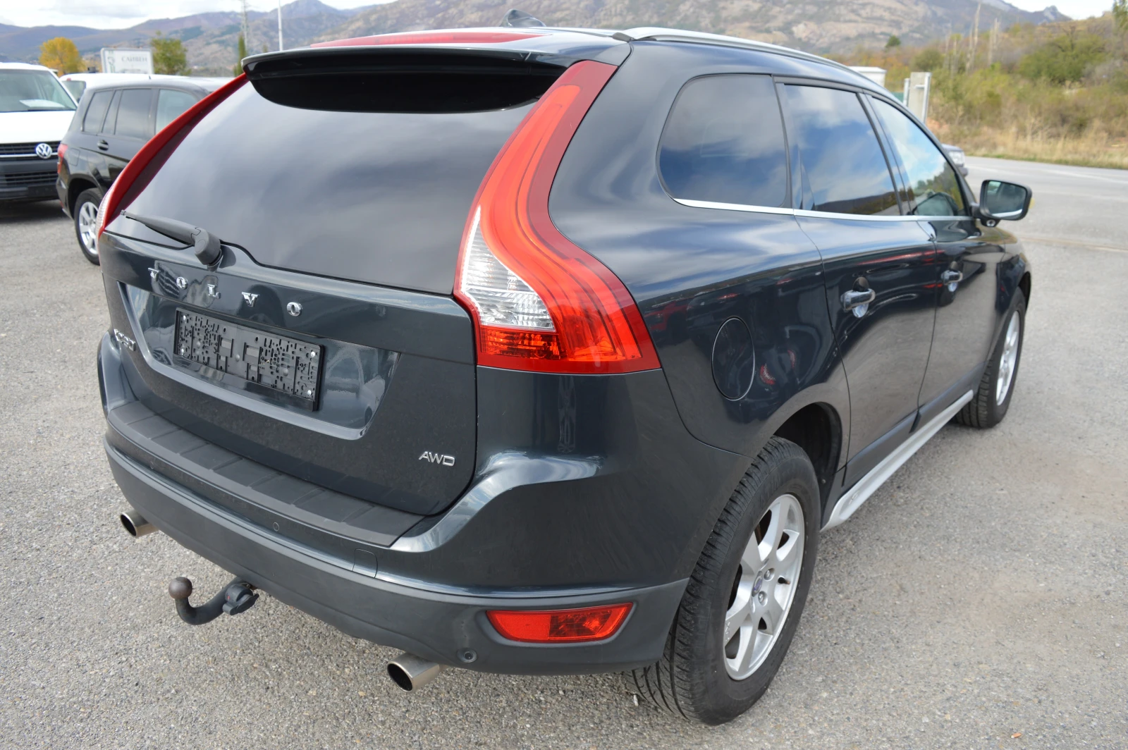 Volvo XC60 2.4D5-FULL EKSTRI-KOJA-DYNAUDIO | Mobile.bg — изображение 5