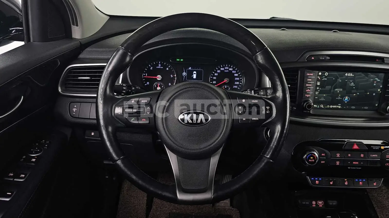 Kia Sorento, снимка 13 - Автомобили и джипове - 54205124