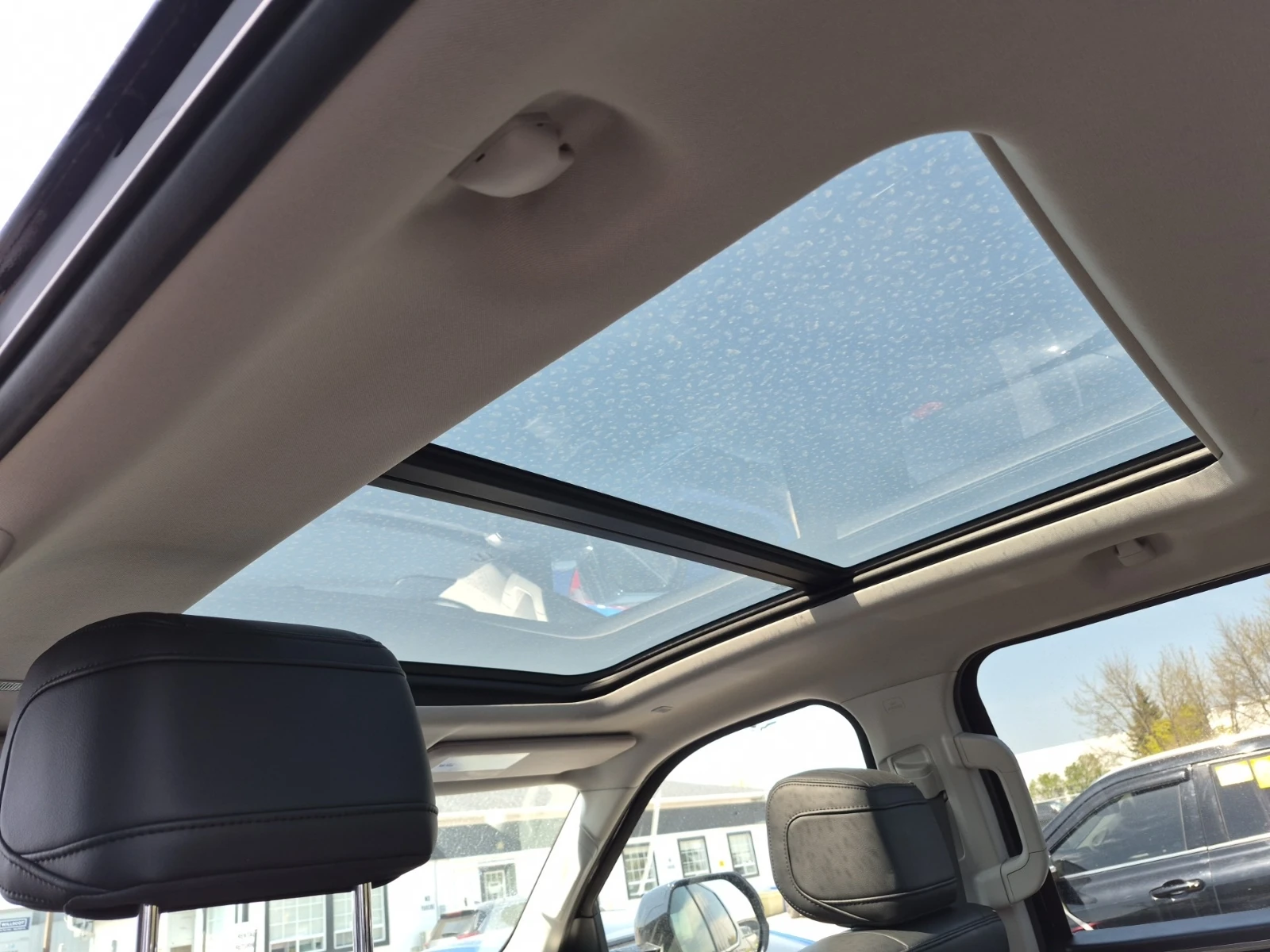 Toyota Tundra 4WD Limited CrewMax, снимка 14 - Автомобили и джипове - 54477782